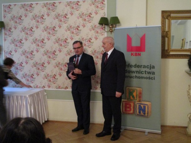 Odznaka KBiN im. Króla Kazimierza Wielkiego dla Spółdzielni „Stare Gliwice”