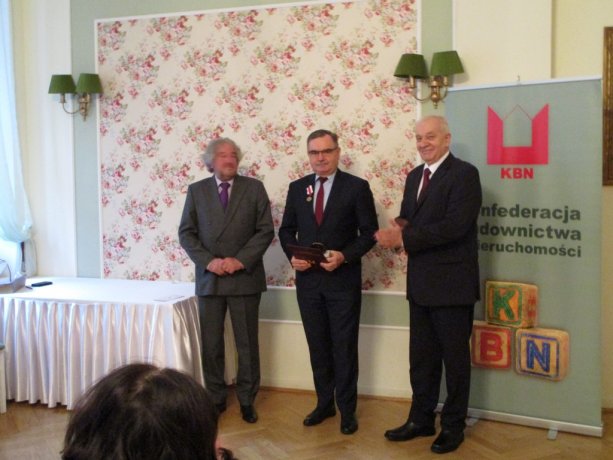 Odznaka KBiN im. Króla Kazimierza Wielkiego dla Spółdzielni „Stare Gliwice”
