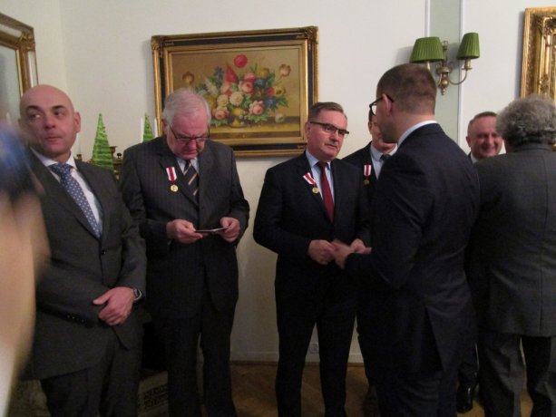 Odznaka KBiN im. Króla Kazimierza Wielkiego dla Spółdzielni „Stare Gliwice”